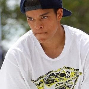 تصویر هنرمند Luis Tolentino