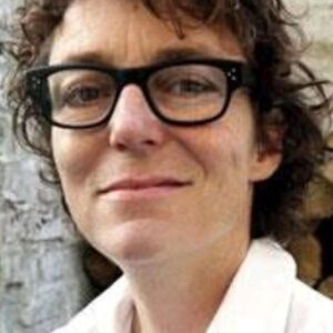 تصویر هنرمند Susie Liggat