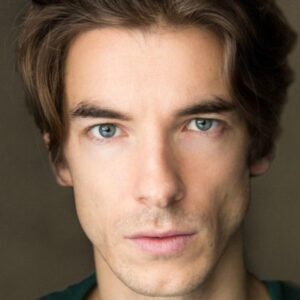 تصویر هنرمند Oliver Hoare