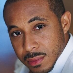 تصویر هنرمند Dale Godboldo