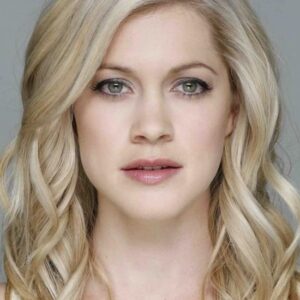 تصویر هنرمند Gillian Alexy