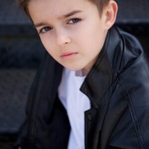 تصویر هنرمند Ethan Andrew Casto