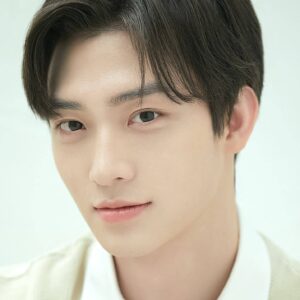 تصویر هنرمند Sang Heon Lee