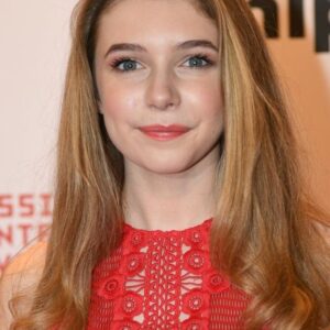 تصویر هنرمند Eleanor Worthington-Cox