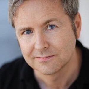 تصویر هنرمند Ian McLarnon