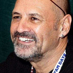 تصویر هنرمند Anthony Forrest