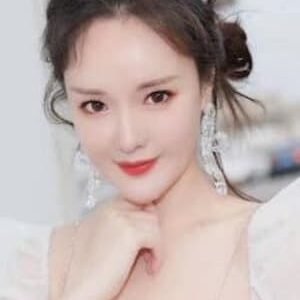 تصویر هنرمند Huang Yuntong