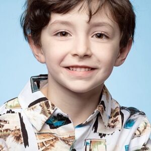 تصویر هنرمند Connor Esterson