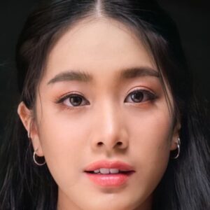 تصویر هنرمند Atitaya Tribudarak