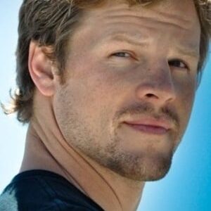 تصویر هنرمند Derek Smith