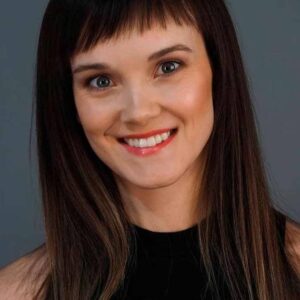 تصویر هنرمند Julia Elkhimova