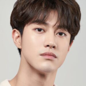 تصویر هنرمند Kwak Dong-yeon