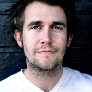 تصویر هنرمند Mads Koudal