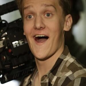 تصویر هنرمند Cameron Covell