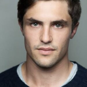 تصویر هنرمند Phil Dunster