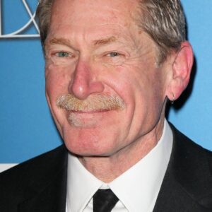 تصویر هنرمند Laurence Bennett