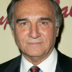 تصویر هنرمند Tony Lo Bianco