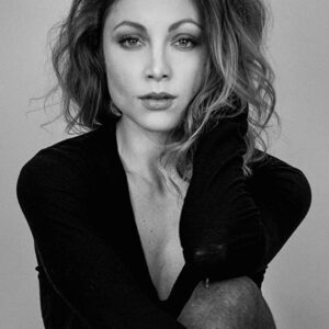 تصویر هنرمند Leah Gibson