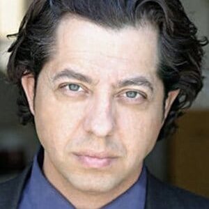 تصویر هنرمند Julian Bane