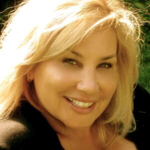 تصویر هنرمند Cheri Montesanto