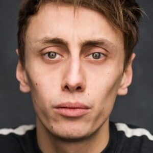 تصویر هنرمند J.B. Moore