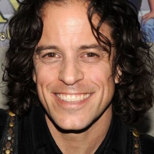 تصویر هنرمند Alexander Polinsky