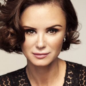 تصویر هنرمند Keegan Connor Tracy