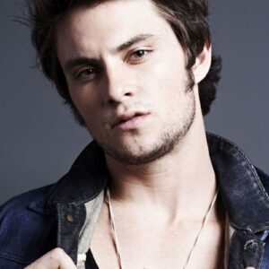 تصویر هنرمند Shiloh Fernandez