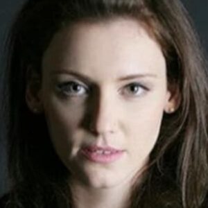 تصویر هنرمند Laura Hitchings