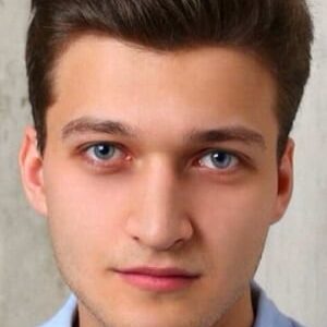 تصویر هنرمند Nail Abdrakhmanov