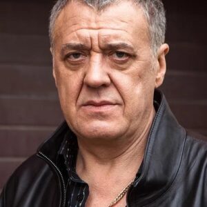 تصویر هنرمند Artur Vakha