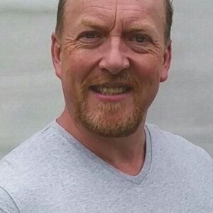 تصویر هنرمند Pete Buzzsaw Holland