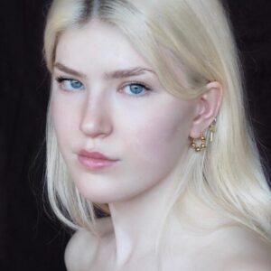 تصویر هنرمند Dora Rowdon