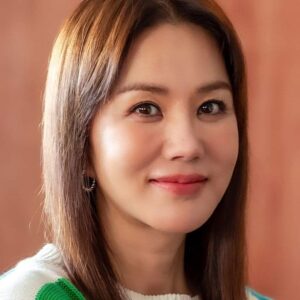 تصویر هنرمند Uhm Jung-hwa