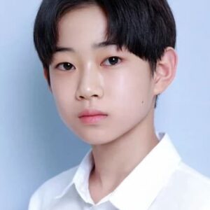 تصویر هنرمند Hong Dong-yeong