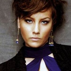 تصویر هنرمند Sema Mumcu