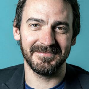 تصویر هنرمند Ewen Leslie