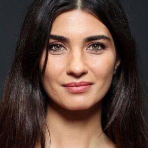 تصویر هنرمند Tuba Büyüküstün