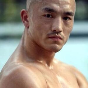 تصویر هنرمند Yi Long