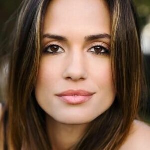 تصویر هنرمند Torrey DeVitto
