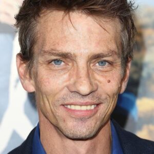 تصویر هنرمند Charles Baker