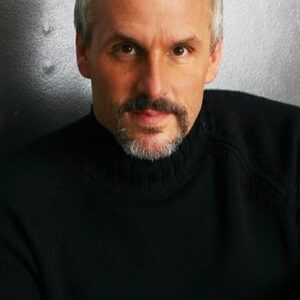 تصویر هنرمند Seth Isler