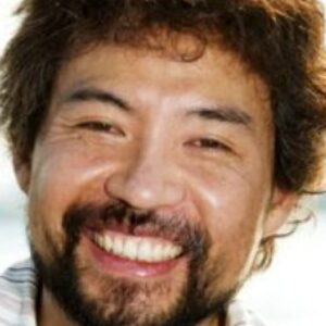 تصویر هنرمند Kim Yong-jun