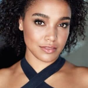 تصویر هنرمند Lucy Barrett