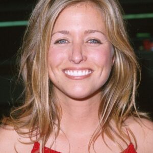 تصویر هنرمند Nancy Juvonen