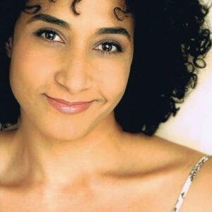 تصویر هنرمند Bellina Logan