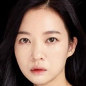 تصویر هنرمند Jeon Yeo-jin