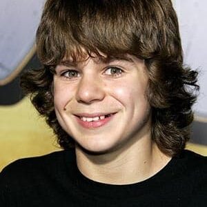 تصویر هنرمند Dominic Janes