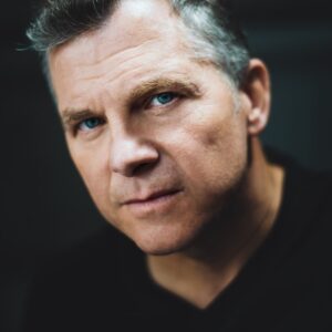 تصویر هنرمند Gary Galone