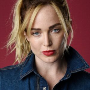 تصویر هنرمند Caity Lotz